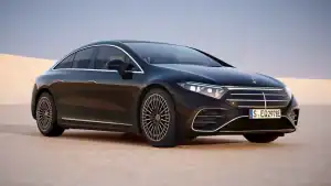 mercedes eqs elektromos jármű, továbbra is az egyik legjobb prémium modell,