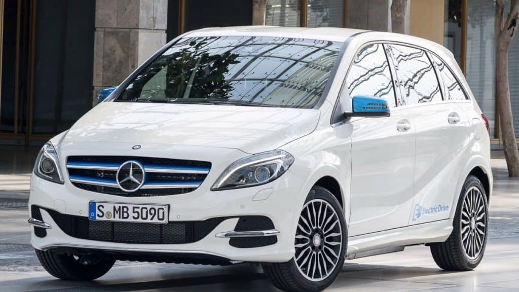 Mercedes-Benz – B 250e ()