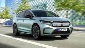 Škoda Enyaq elektromos SUV modell, ideális családi autó fejlett technológia mellett