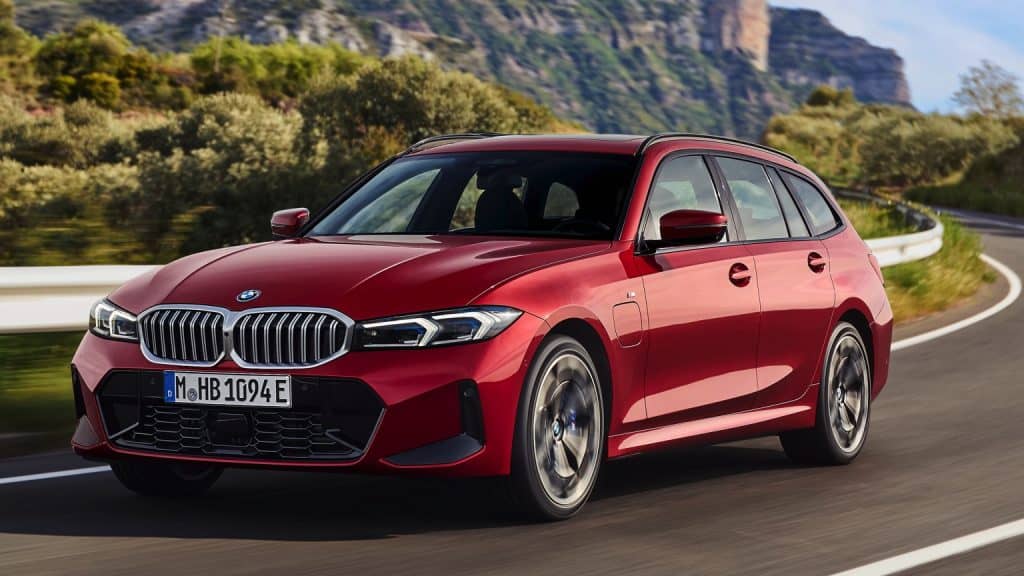 BMW – 330e (Touring)